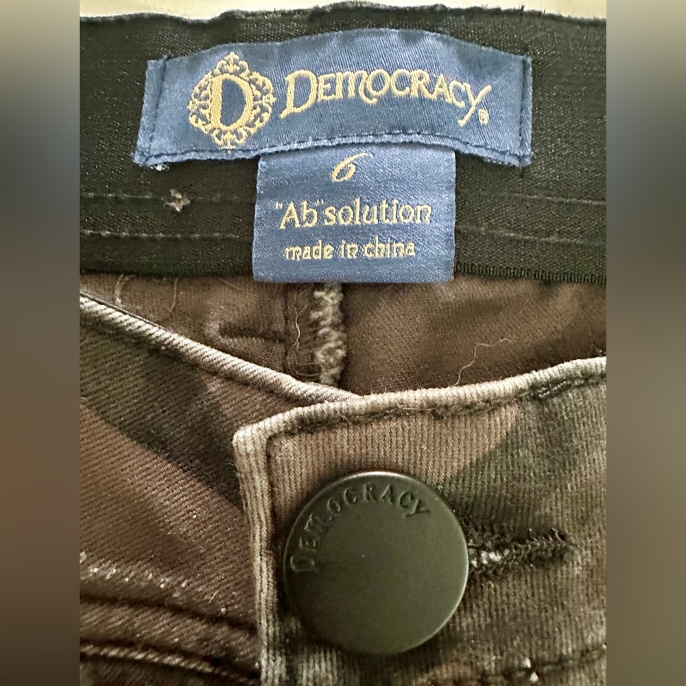 Democracy Women’s Camo Slim Jeans - Dark Olive Green - Picture 2 of 7